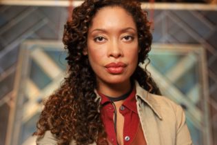 Биография Джина Торрес