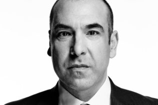 Биография Рик Хоффман